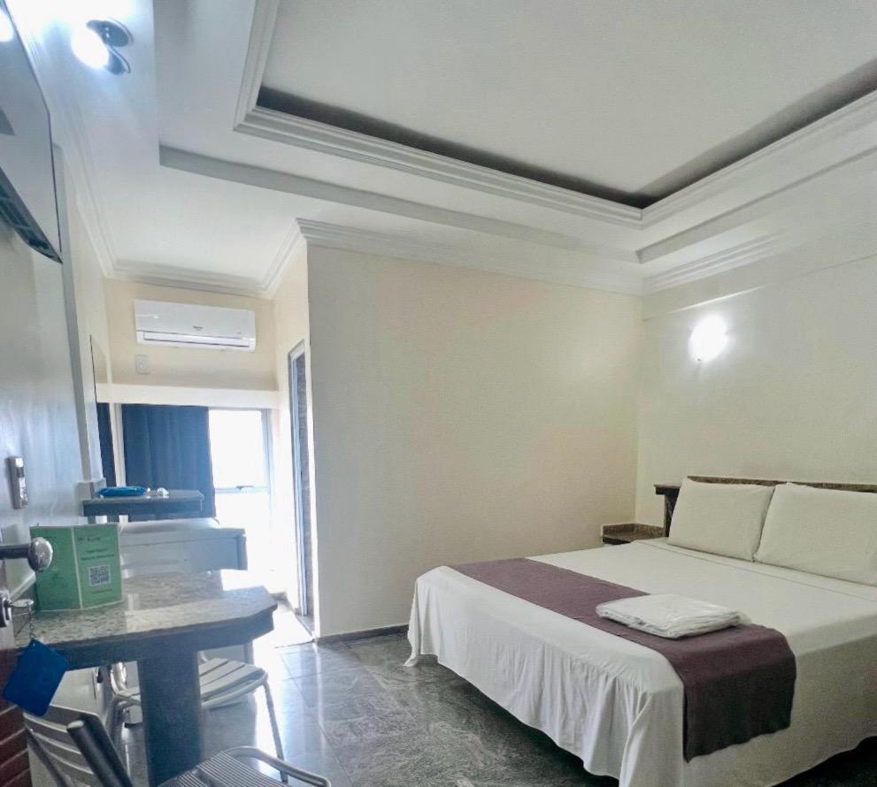 Hotel Buriti Stop (Adults Only) Goiânia Buitenkant foto